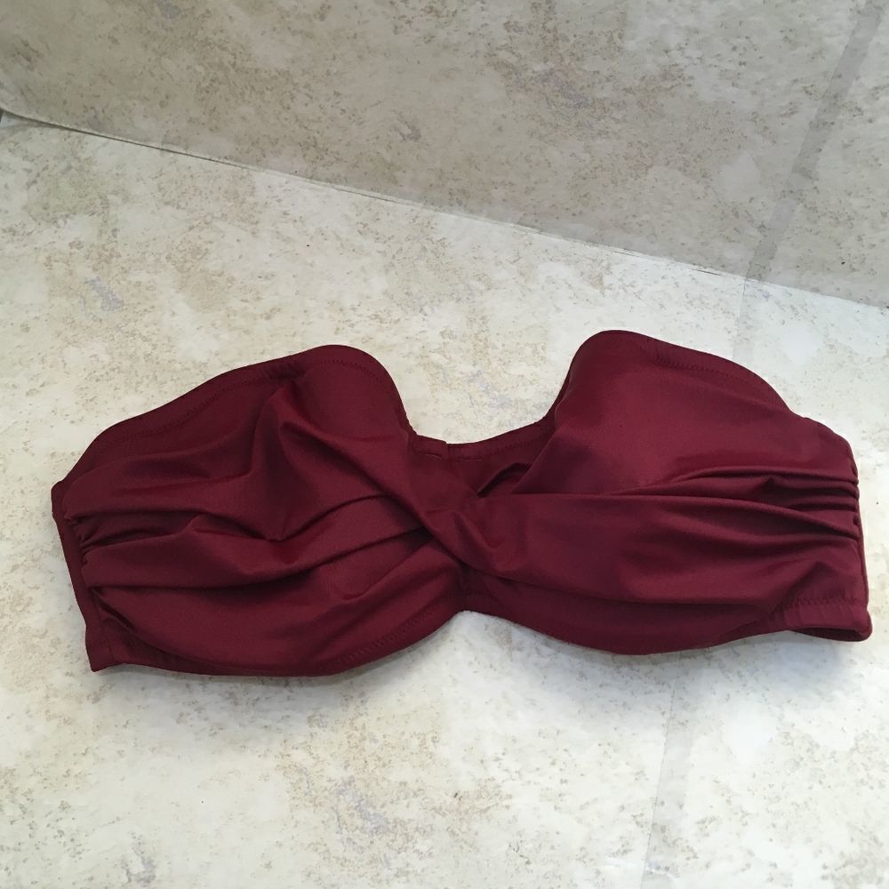 J CREW STRAPLESS BANDEAU BIKINI TOP IN WINE‎